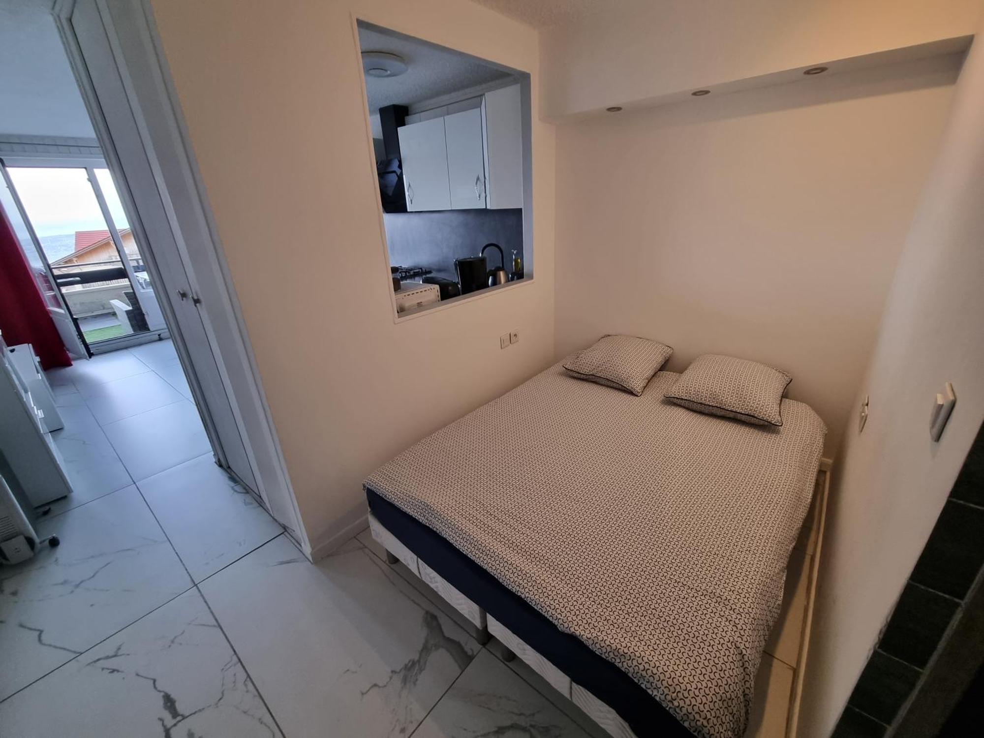 Ferienwohnung Le 21St Thollon-les-Memises Exterior foto
